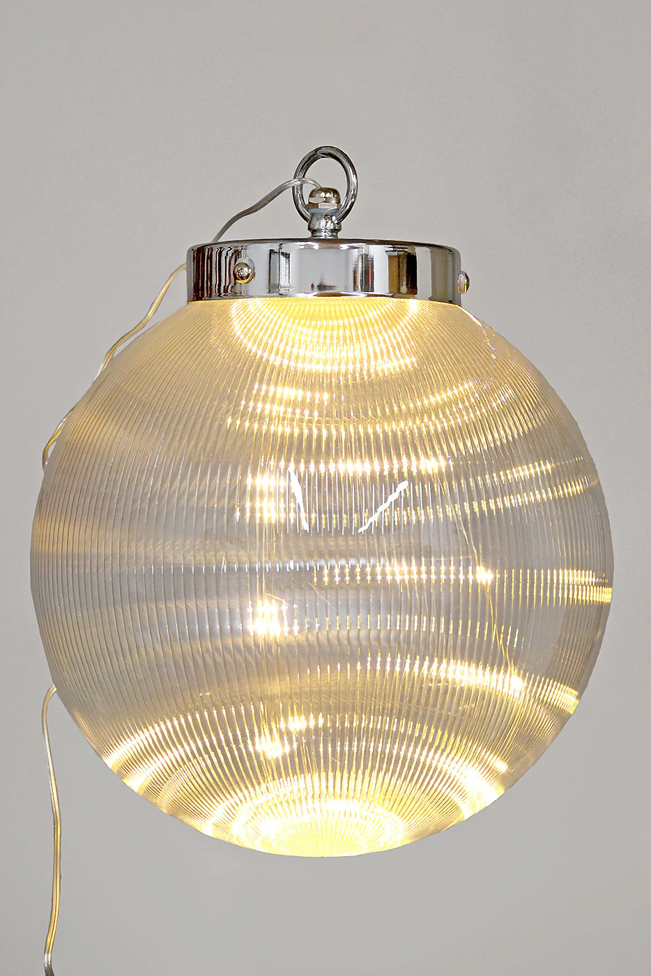 10" Borealis Ball Lighted Led Clear/Warm White - Image 3