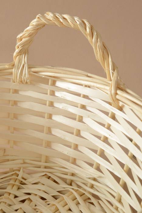 11.5" Round Willow Tray Natural - Image 2