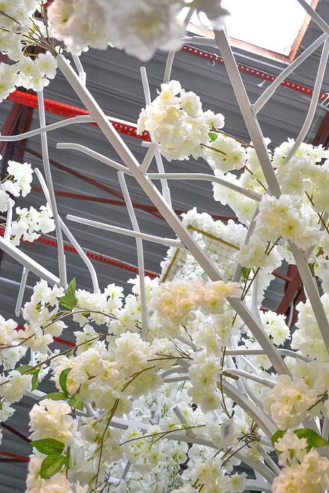 11Ft Metal Tree White - Image 4