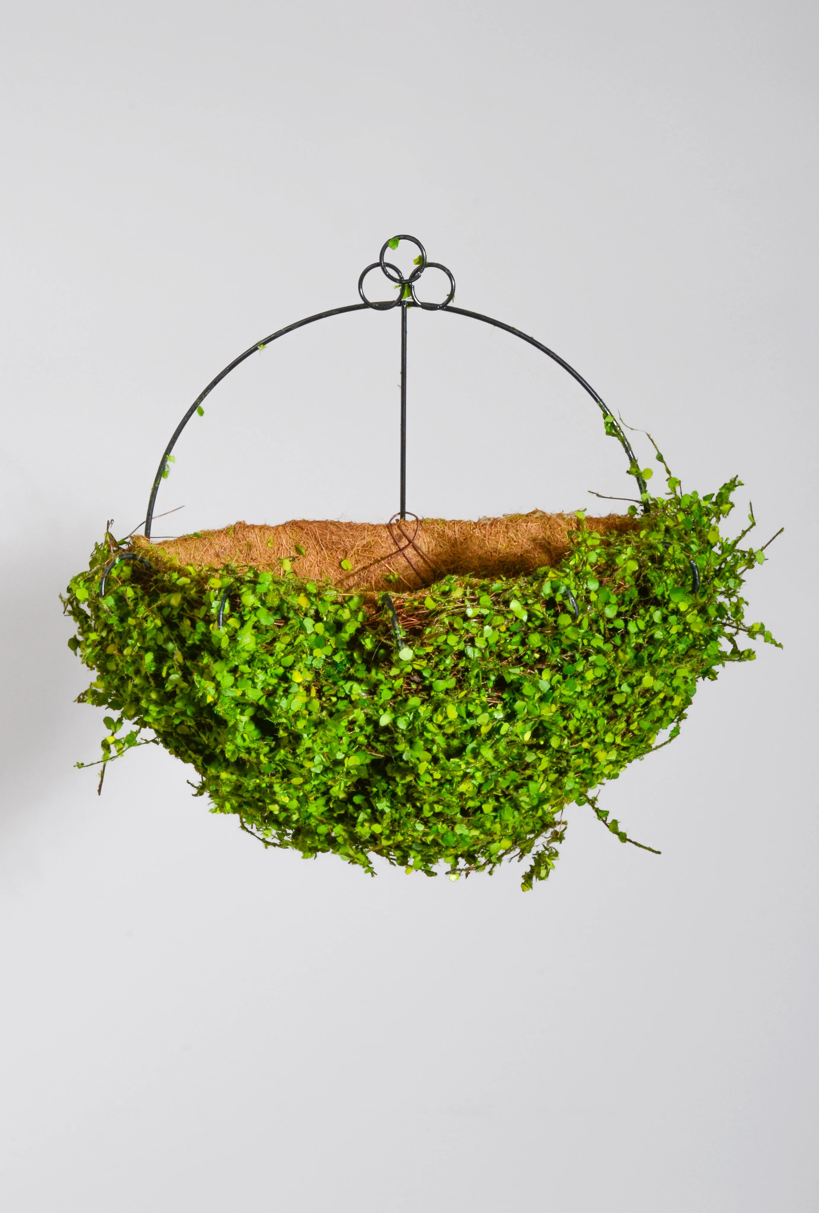12" Metal Wall Basket W/Leaves Green