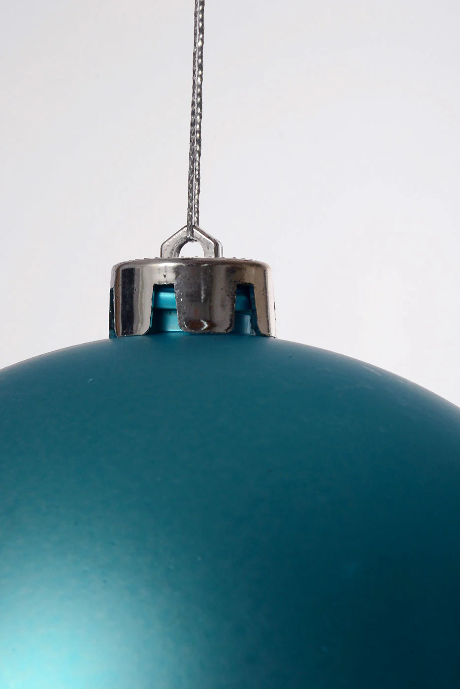 150MM Matt Plastic Ball Ornament Light Blue - Image 2