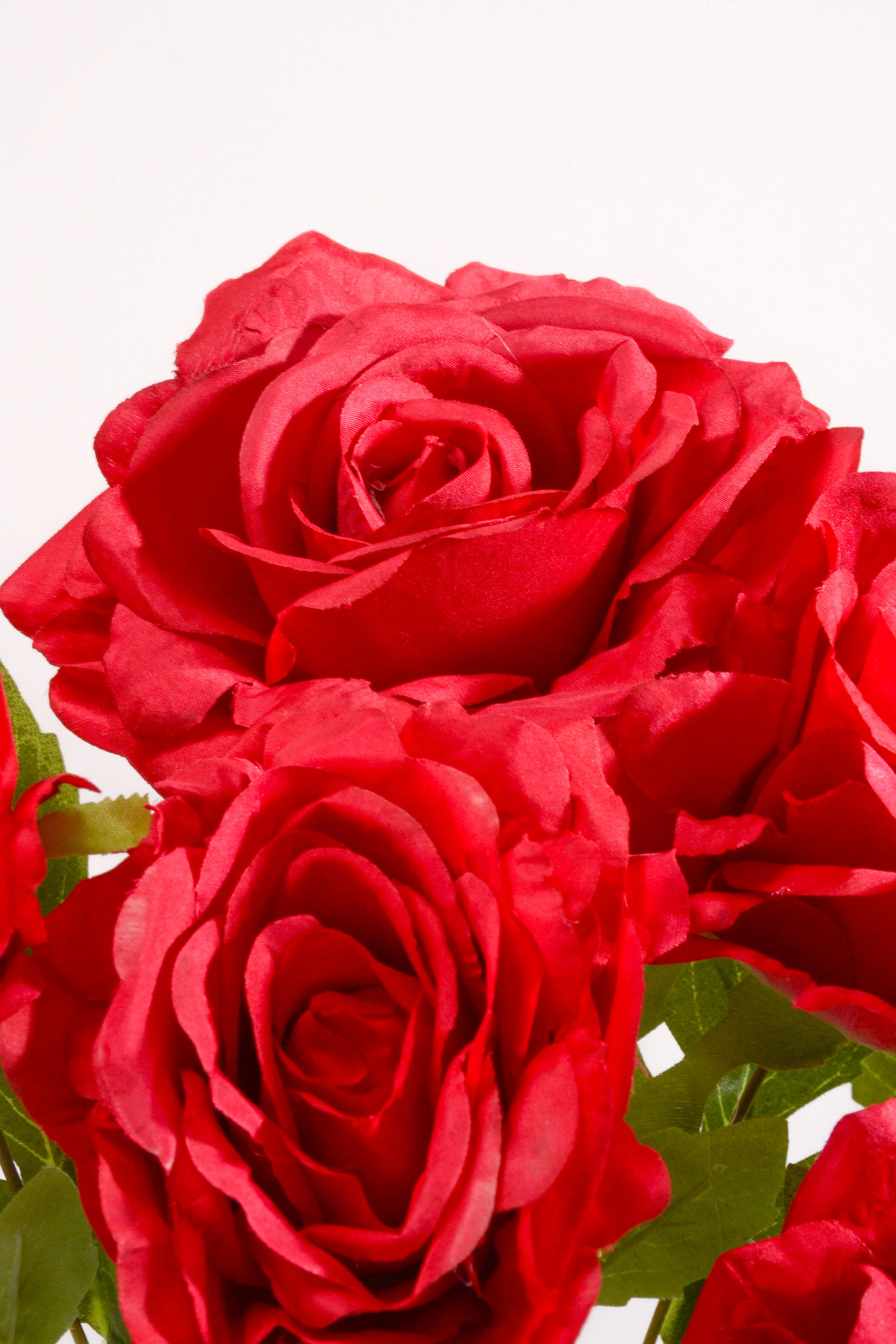 17.5" Silk Rose Bush Red - Image 2