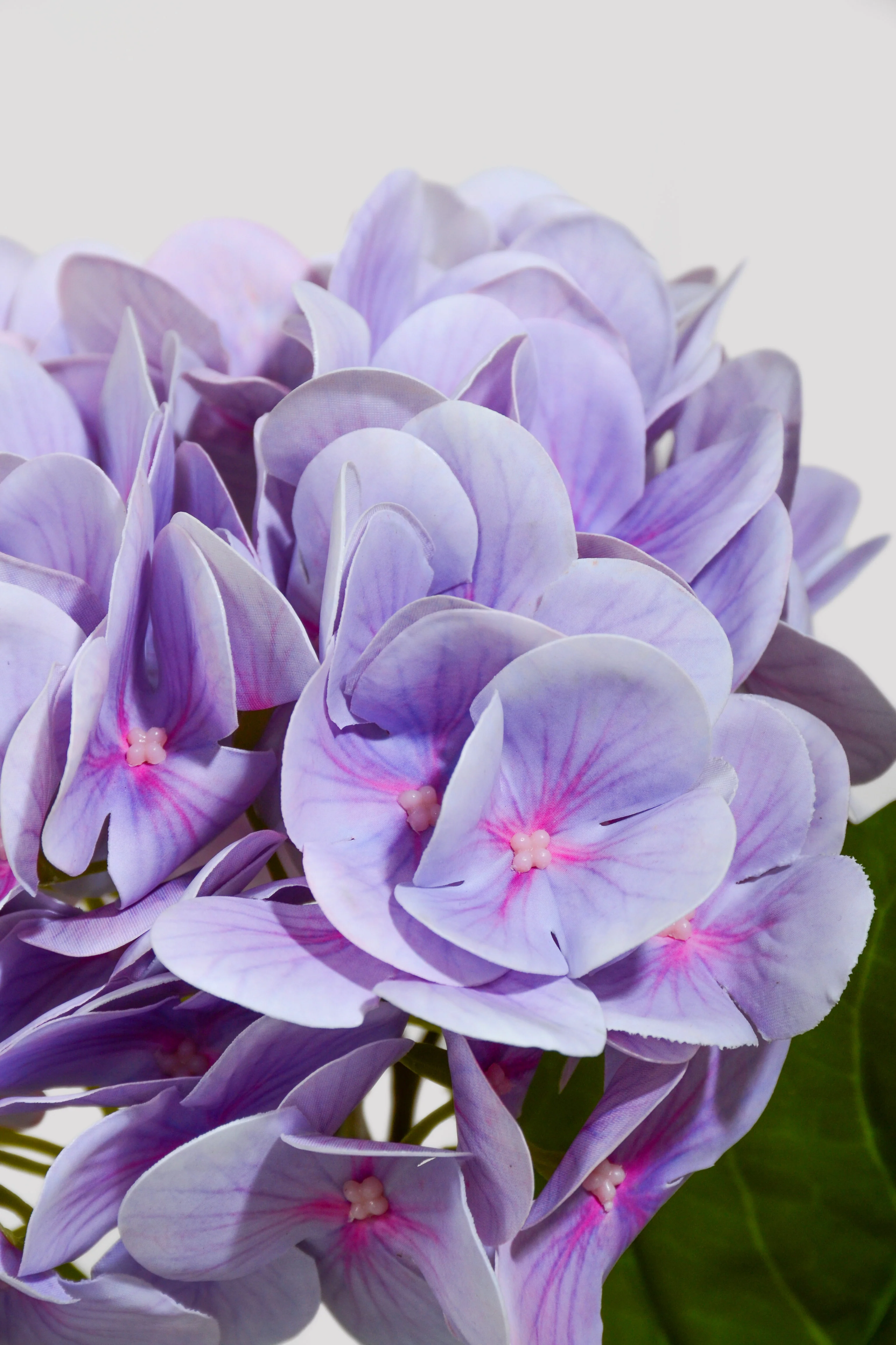 18" Real Touch Hydrangea Lavender - Image 2