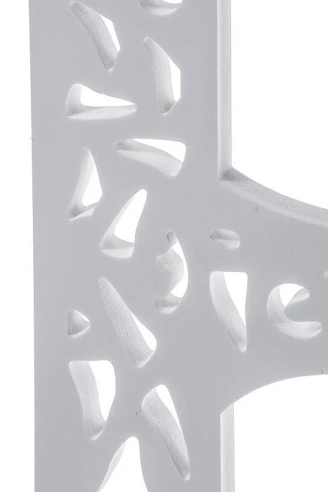 19.75" Carved Letter "e" White - Image 2