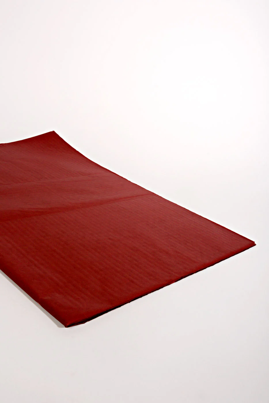 19.75'' x 27.5'' Waterproof Tissue Paper Burgundy Pkg/38 - Image 2