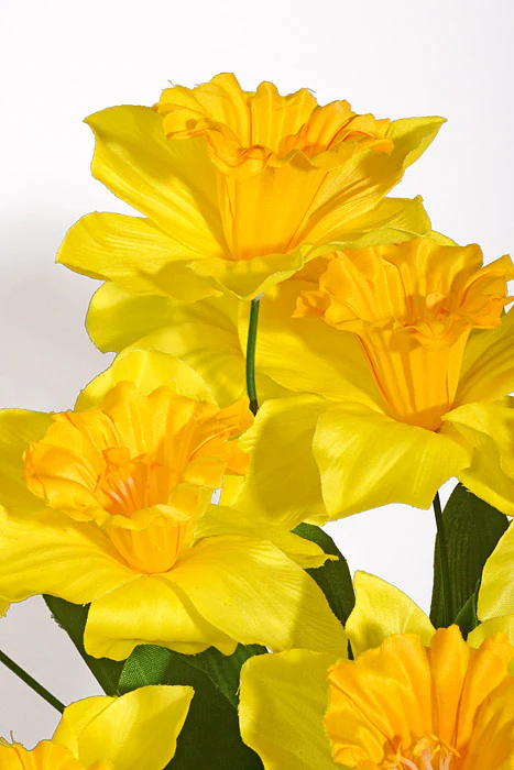 19" Satin Daffodil Bush Yellow - Image 2