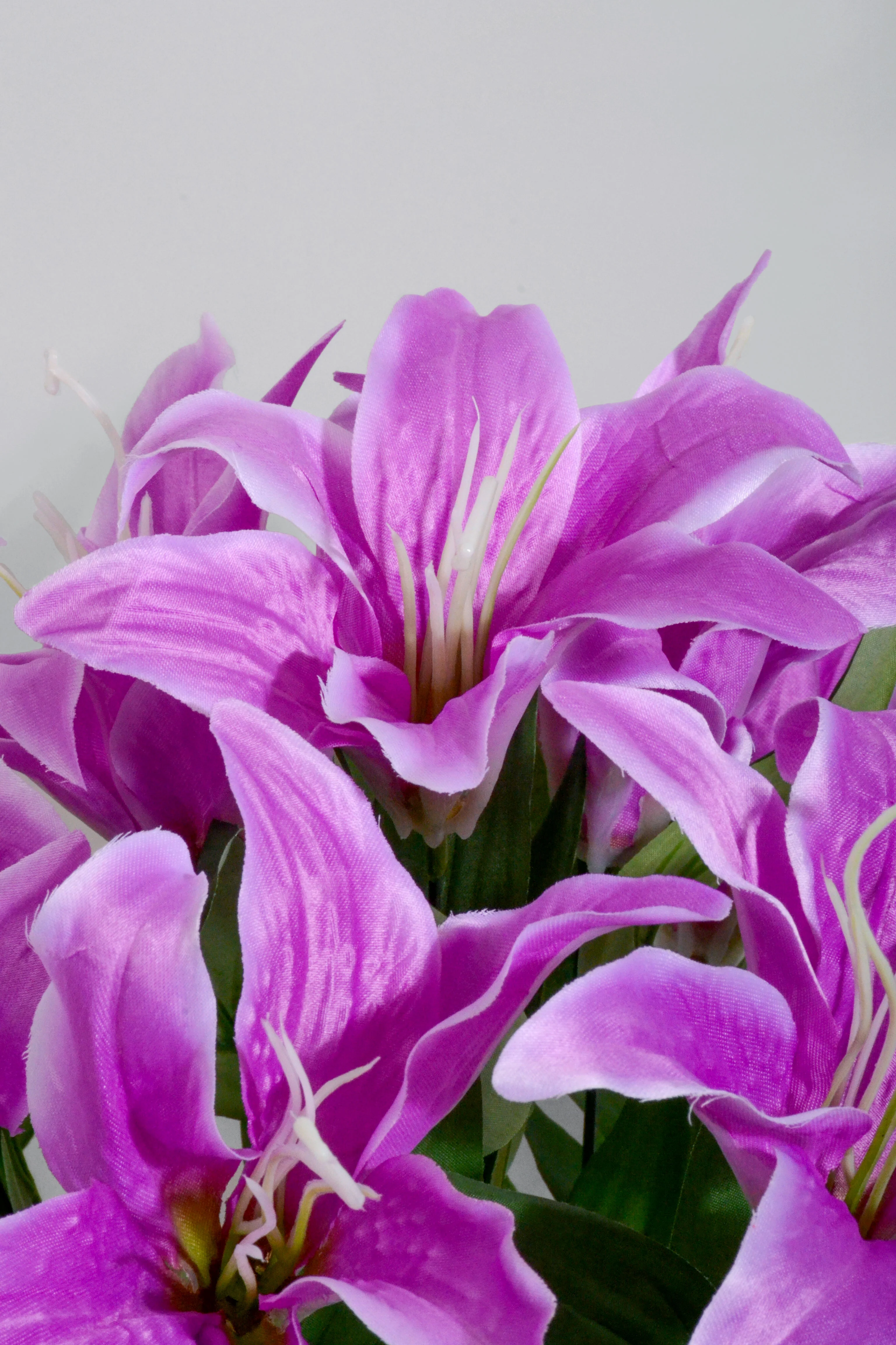 19" Silk Tiger Lily Bush Lavender - Image 2