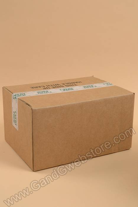 2.8" X 6" Pillar Candles White Pkg/12 - Image 3