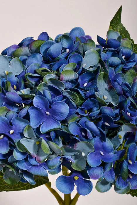20" Silk Hydrangea Stem Royal Blue - Image 2