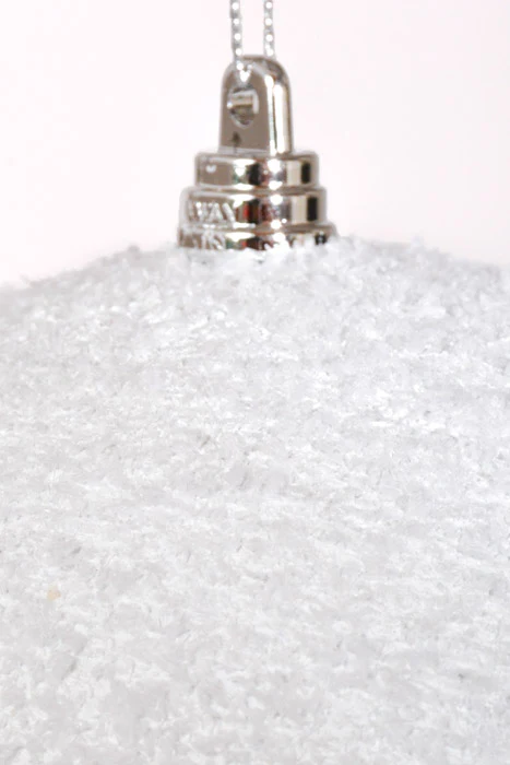 200Mm Ball W/Snow Powder Ornament White - Image 2