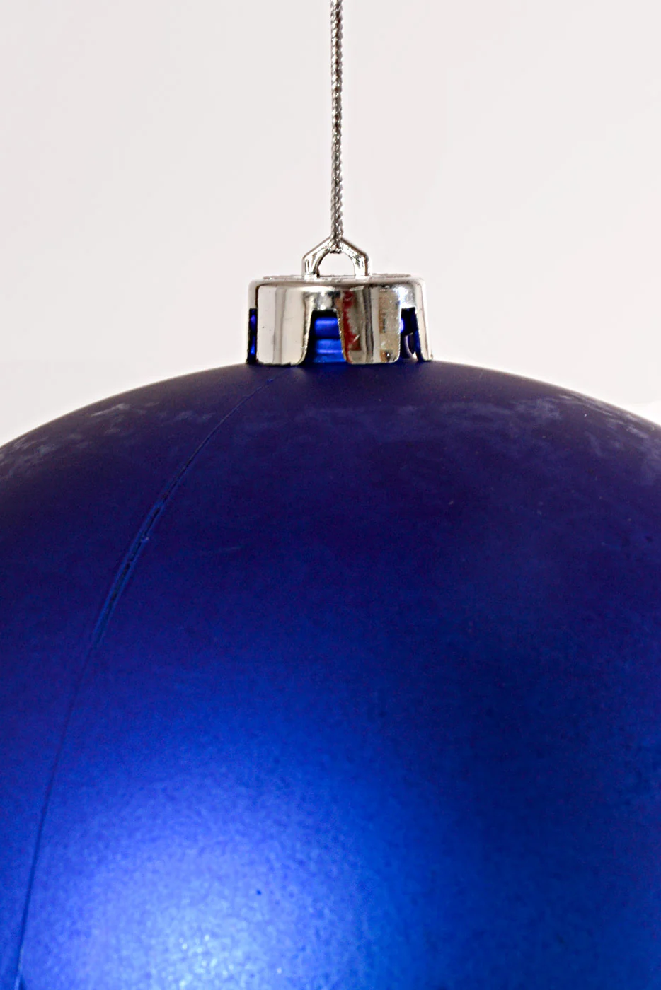 200MM Matte Plastic Ball Ornament Royal Blue - Image 2