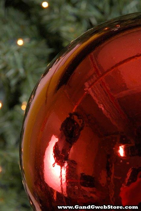 200mm Shiny Plastic Ball Burgundy - Image 2