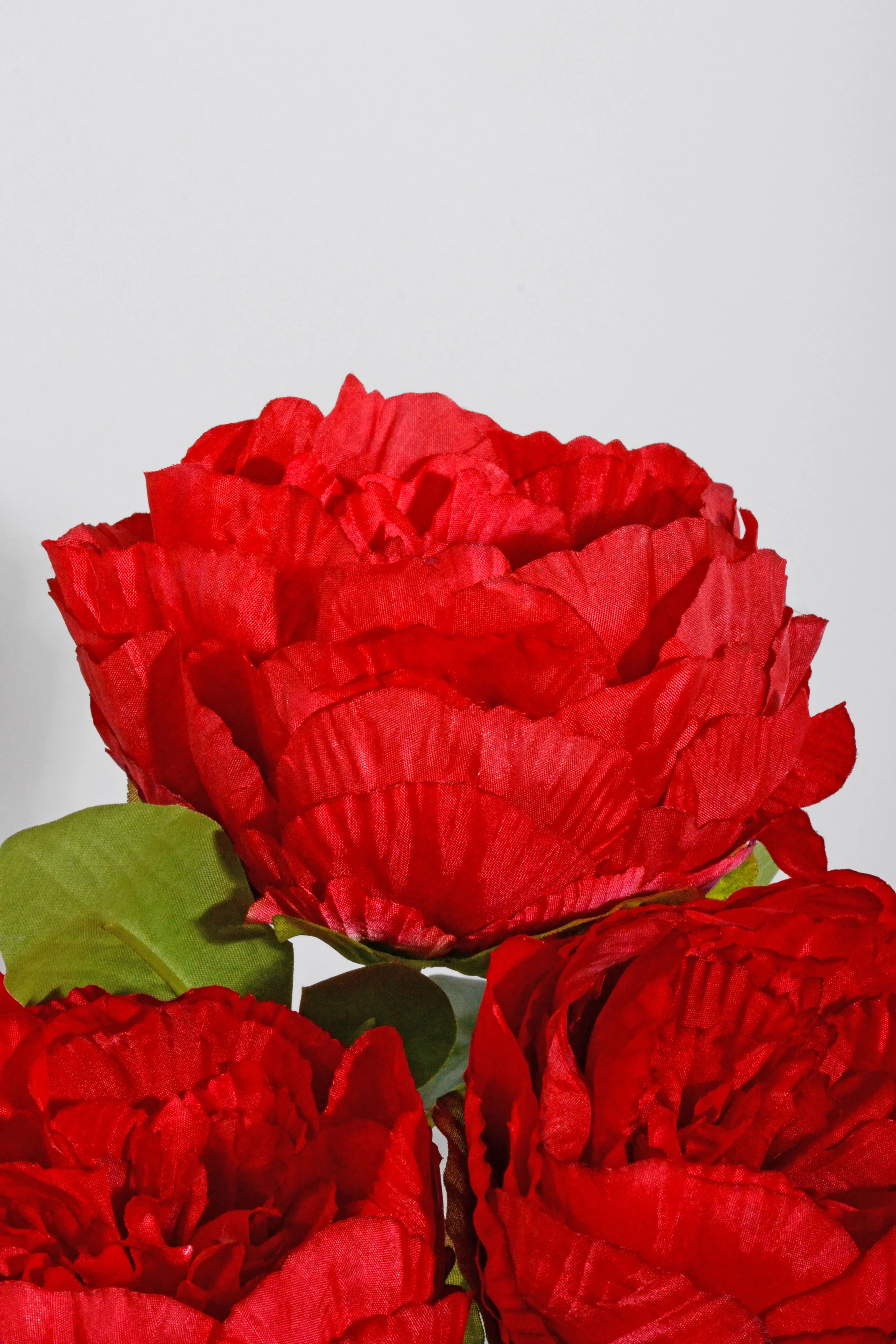 21" Silk Peony Bush Red - Image 2