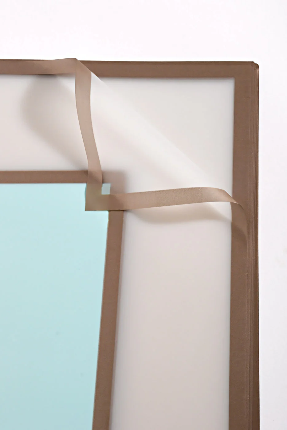 22.5" Champagne Edge Flower Wrap Aqua Pkg/20