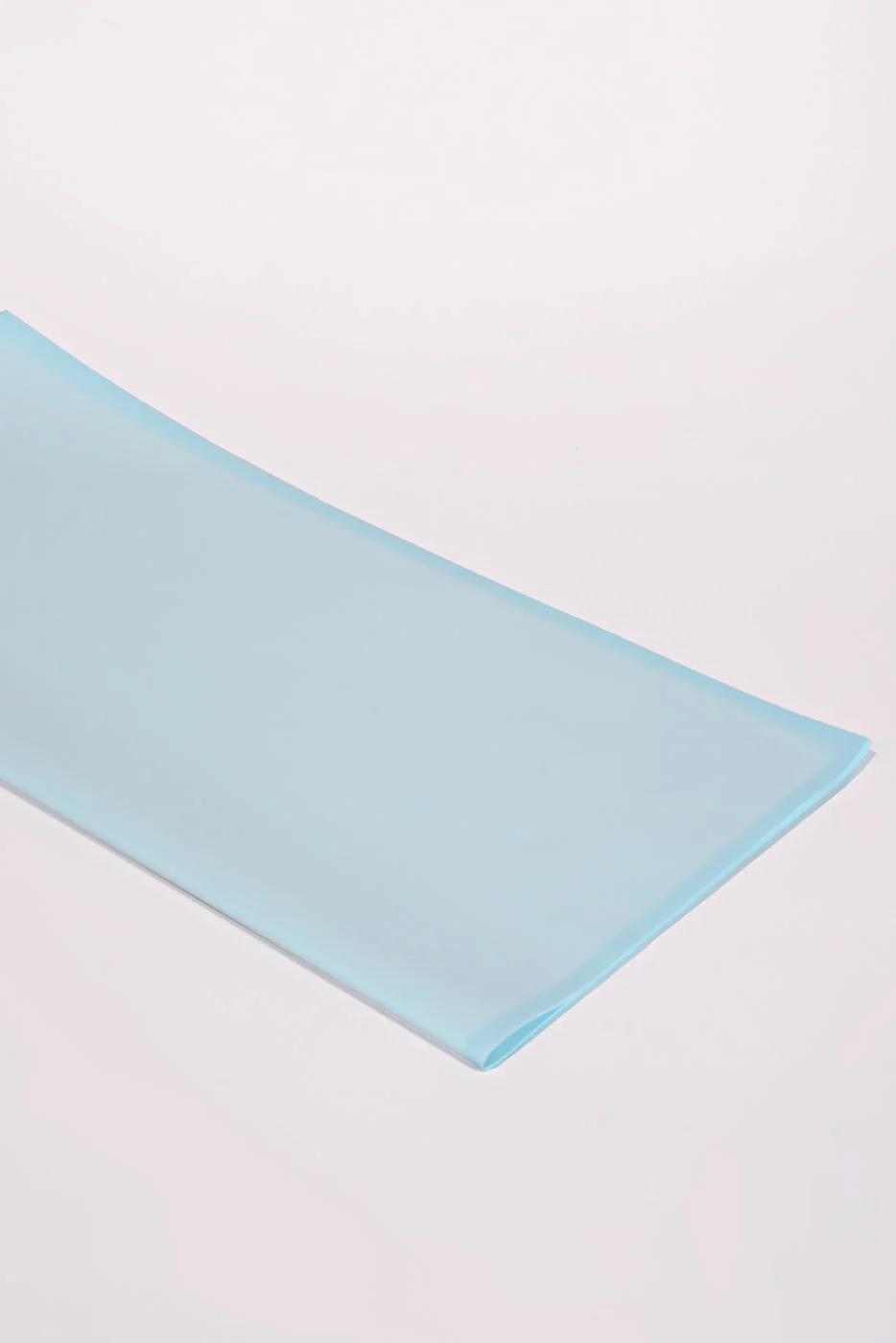 22.5" Flower Wrapping Paper W/Edge Light Blue Pkg/20 - Image 2