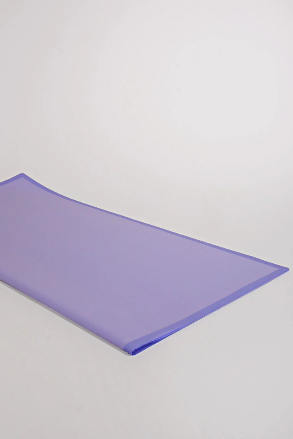 22.5" Flower Wrapping Paper W/Edge Light Lavender Pkg/20 - Image 2