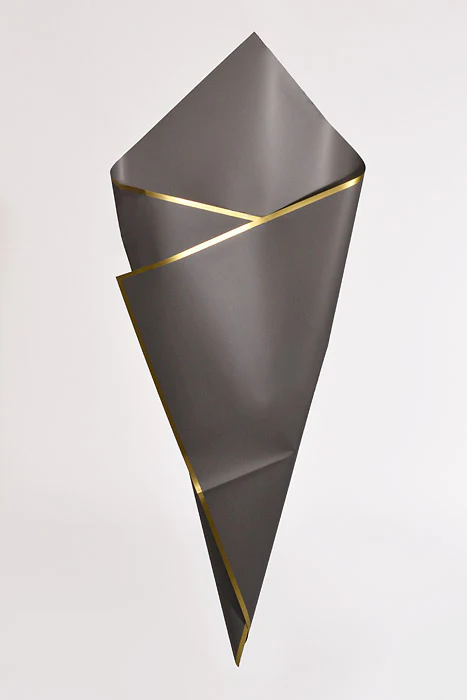 22.5" Gold Edge Flower Wrapping Paper Gray Pkg/20 - Image 3