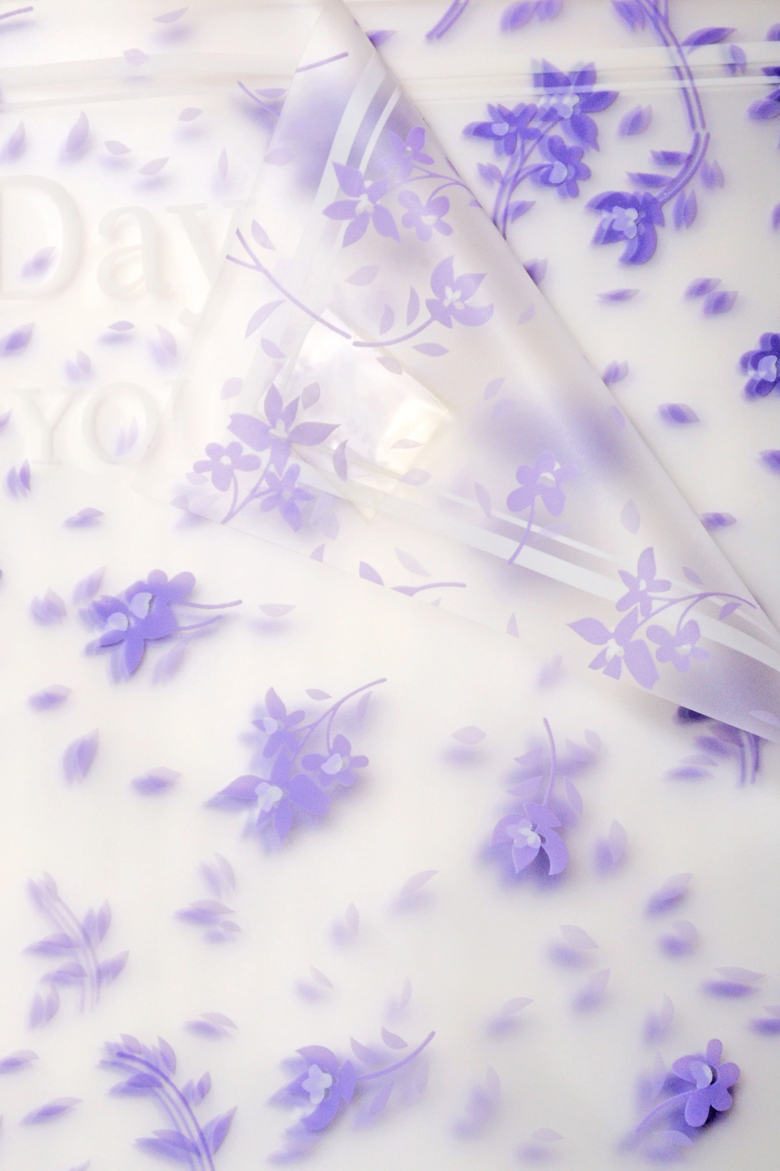 22.5" Mother's Day Flower Wrapping Paper Lavender Pkg/20 - Image 2