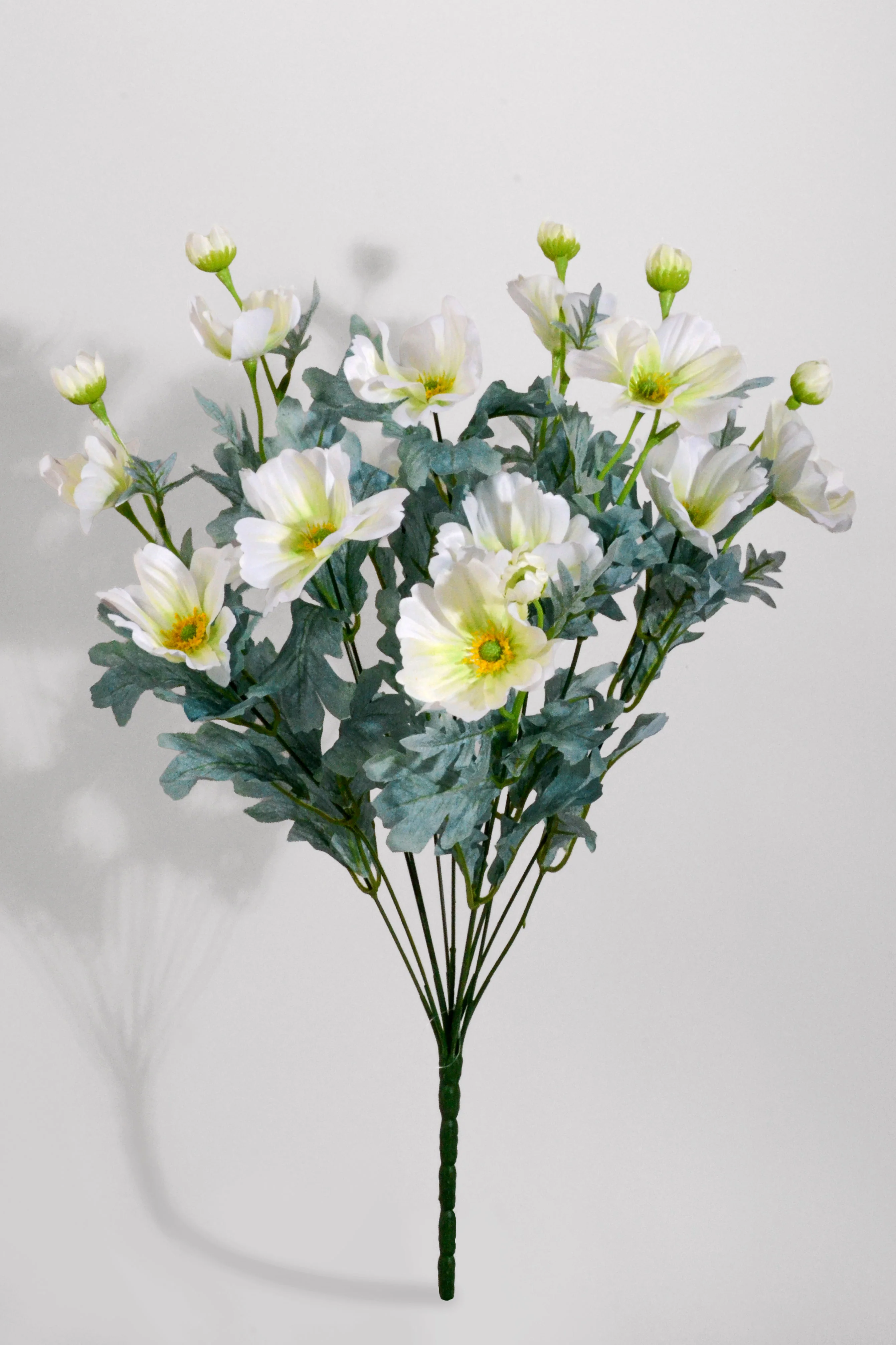 22" Silk Cosmo Bush Cream