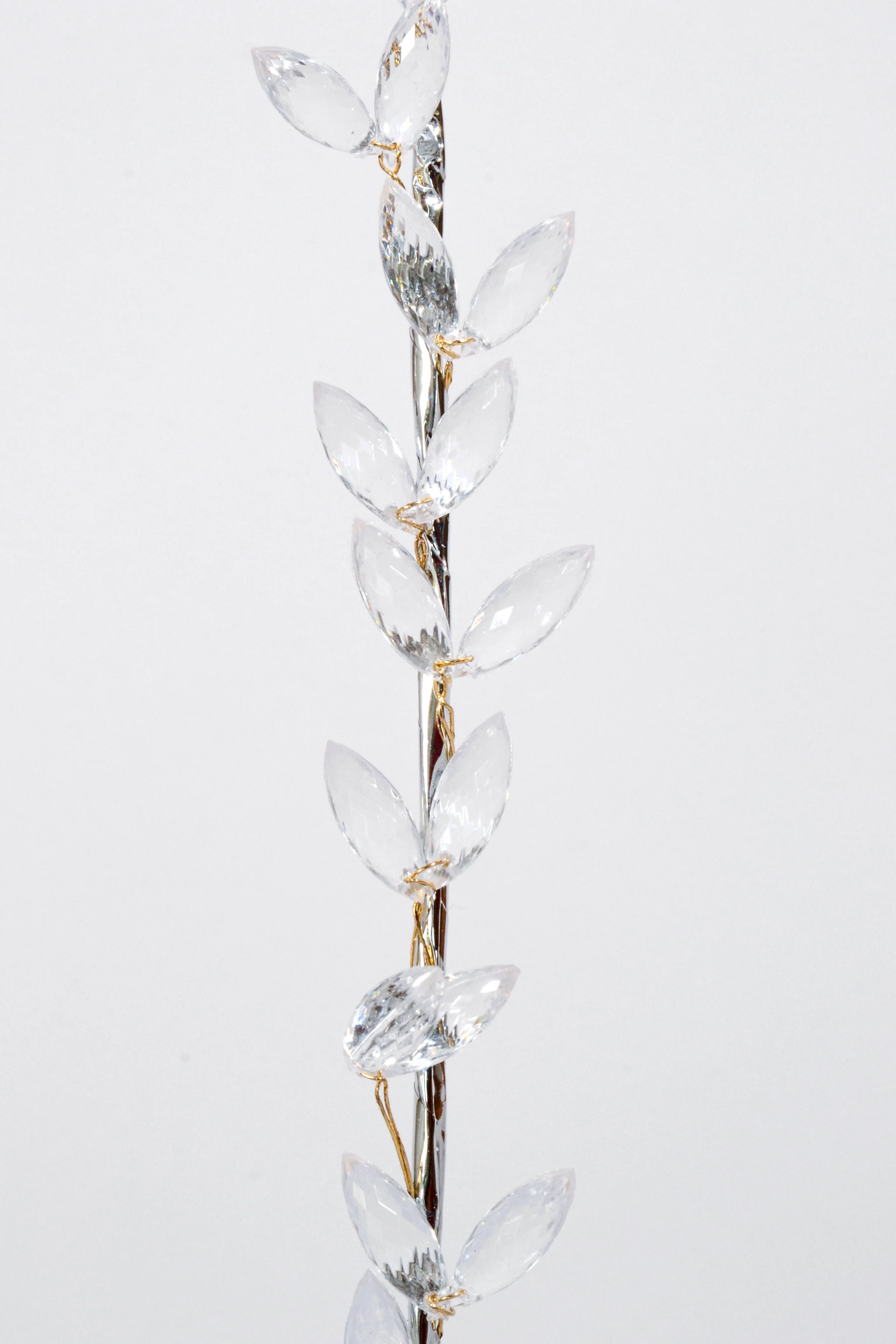 24" Crystal Bead Spray Clear - Image 2