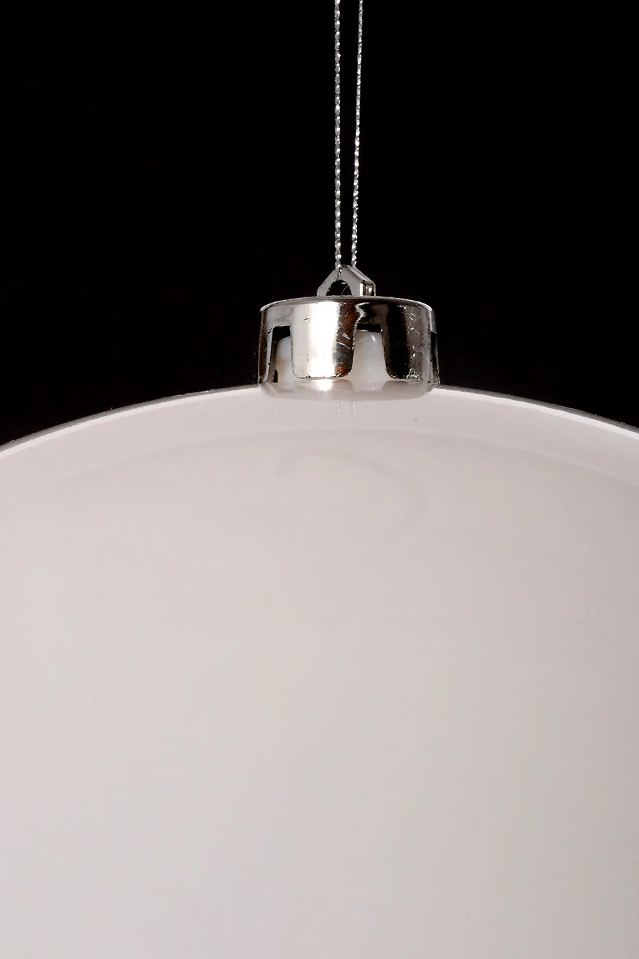 250Mm Plastic Ball Ornament White - Image 2