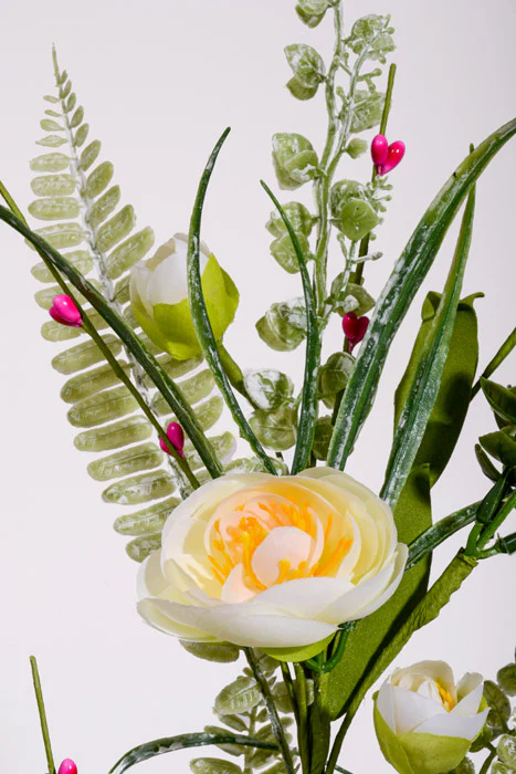 26.5" Silk Ranunculus Spray Cream - Image 2