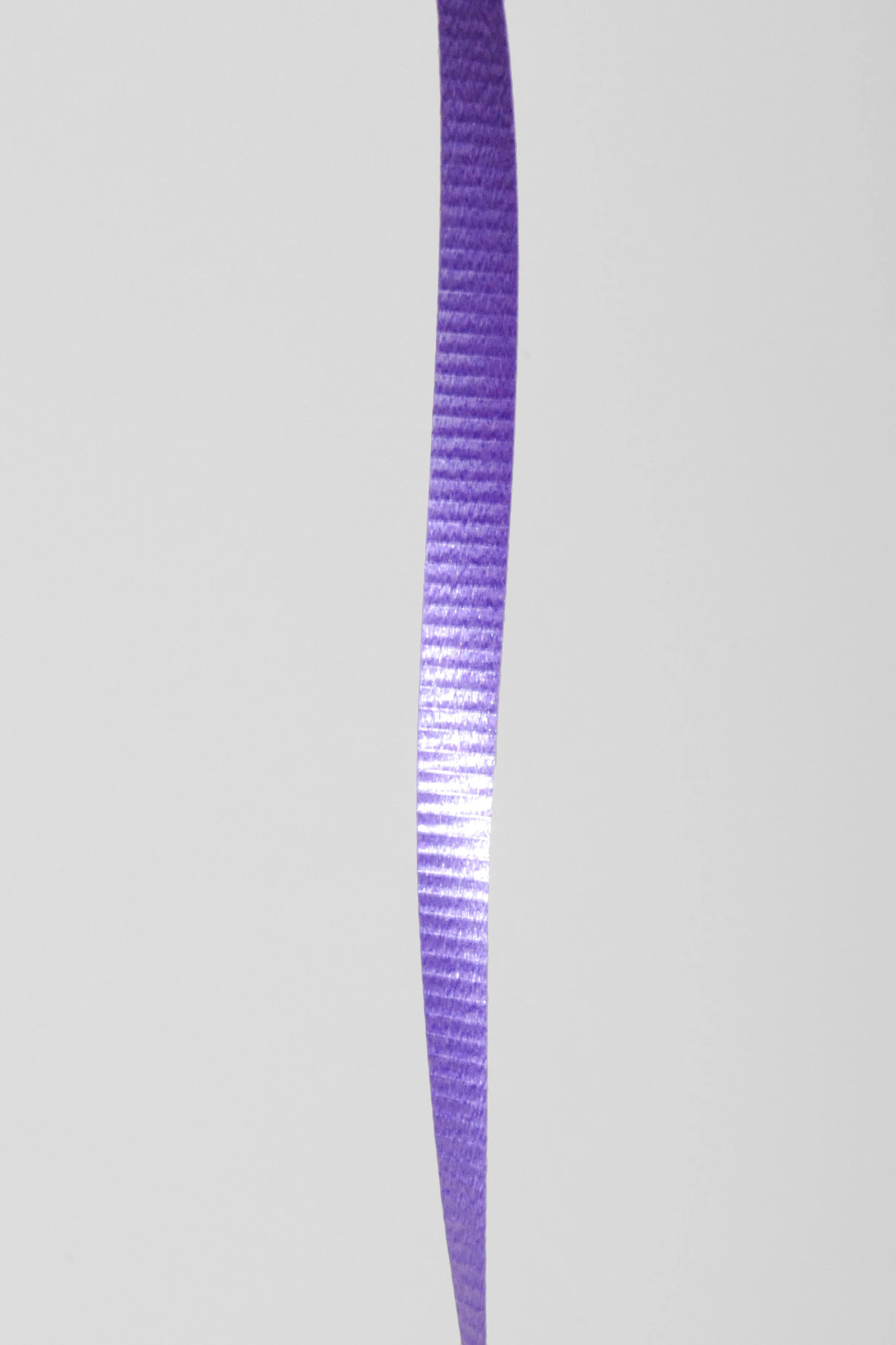 3/16" X 500Y Crimped Curling Ribbon Purple - Image 2