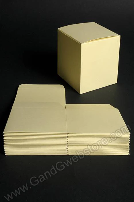 3.75" X 3.75" X 4.5" Favor Box Ivory Pkg/12 - Image 2