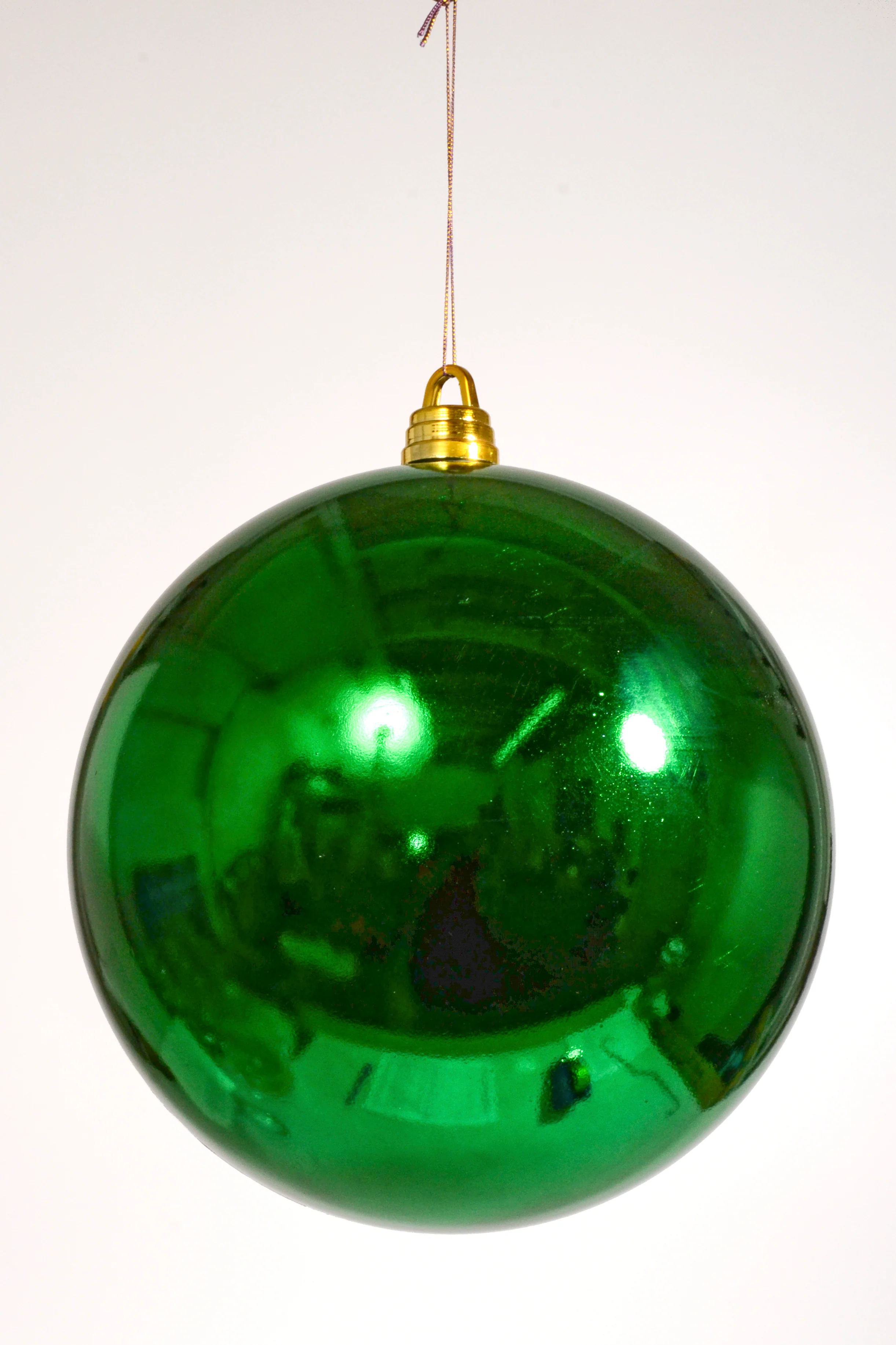 300Mm Shiny Plastic Ball Green