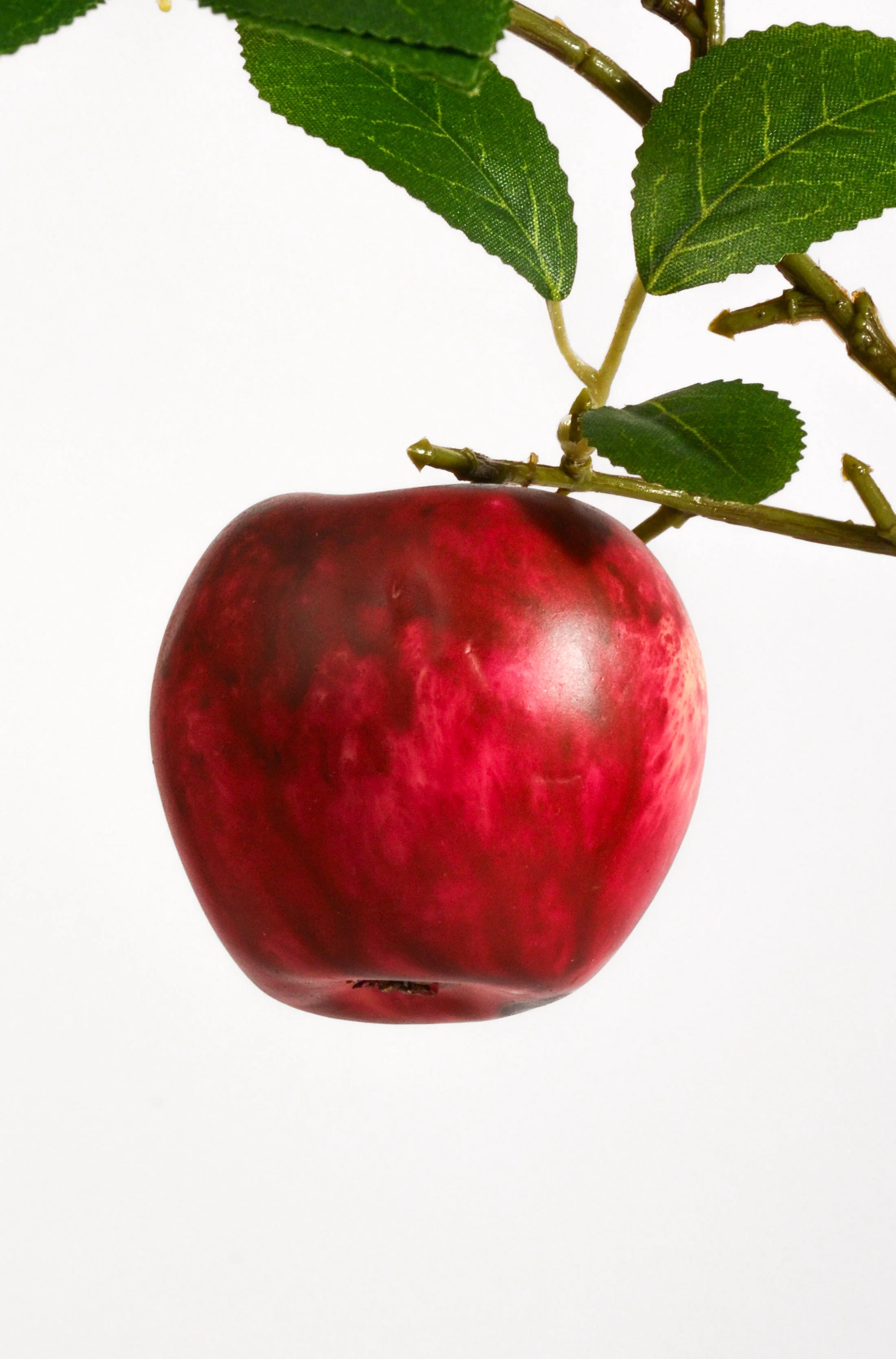31'' Apple Spray W/ Leaves Red - Image 2
