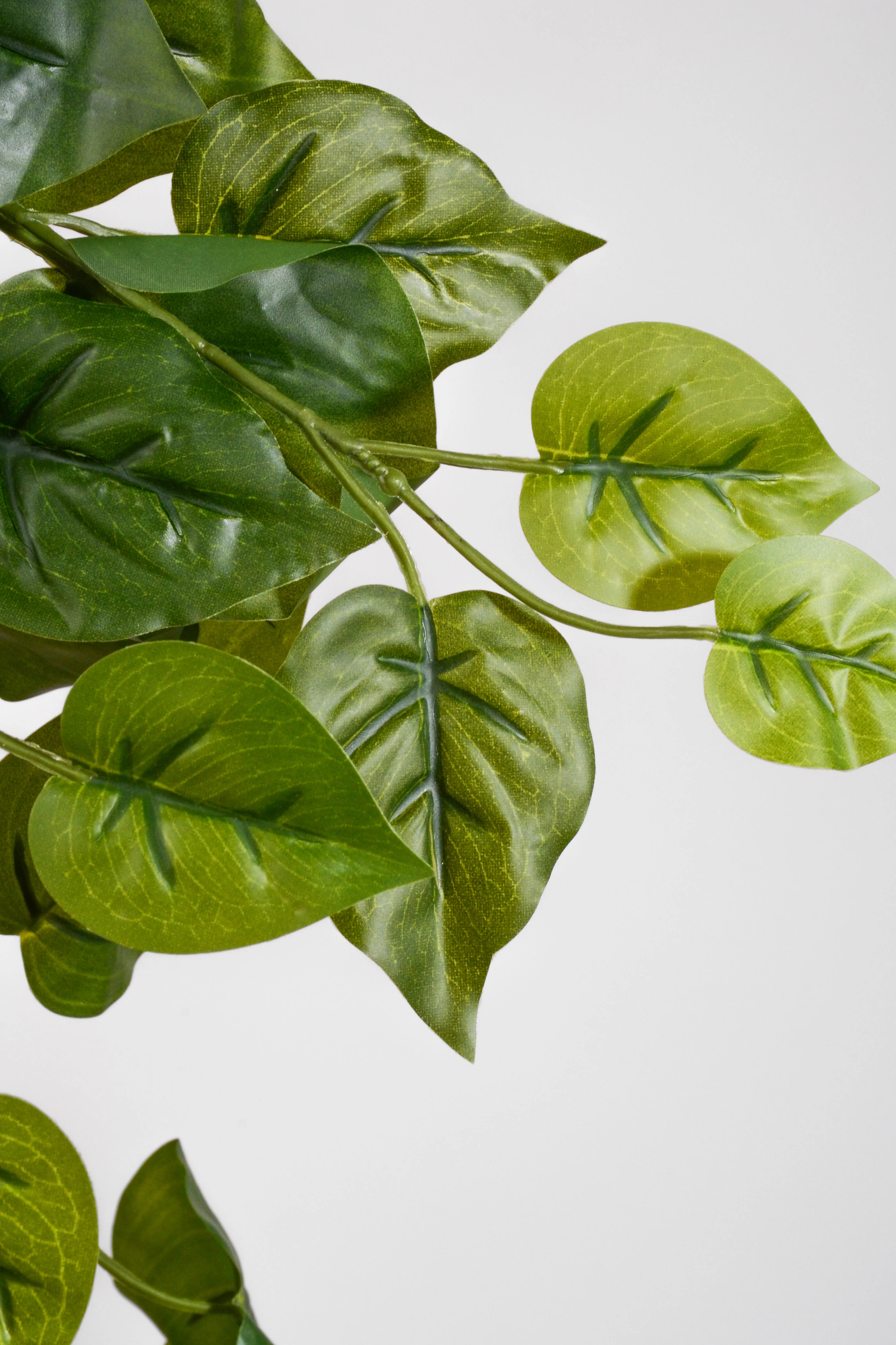 32" Philo Hanging Bush Green - Image 2