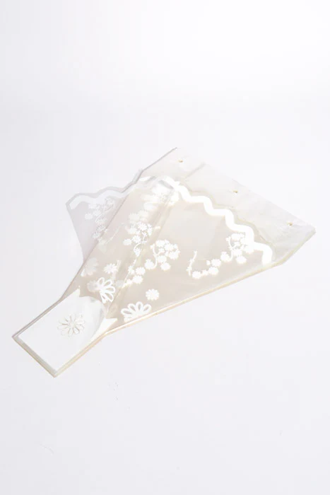 4" X 13" X 18" Printed Floral Sleeves White/Clear Pkg/50