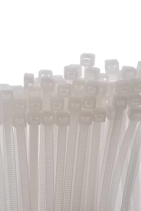 4 x 200MM Plastic Locking Ties White Pkg/100 - Image 2