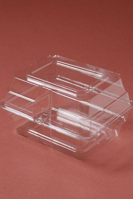 4" X 5" X 3" Plastic Boutonniere Box Clear Pkg/12