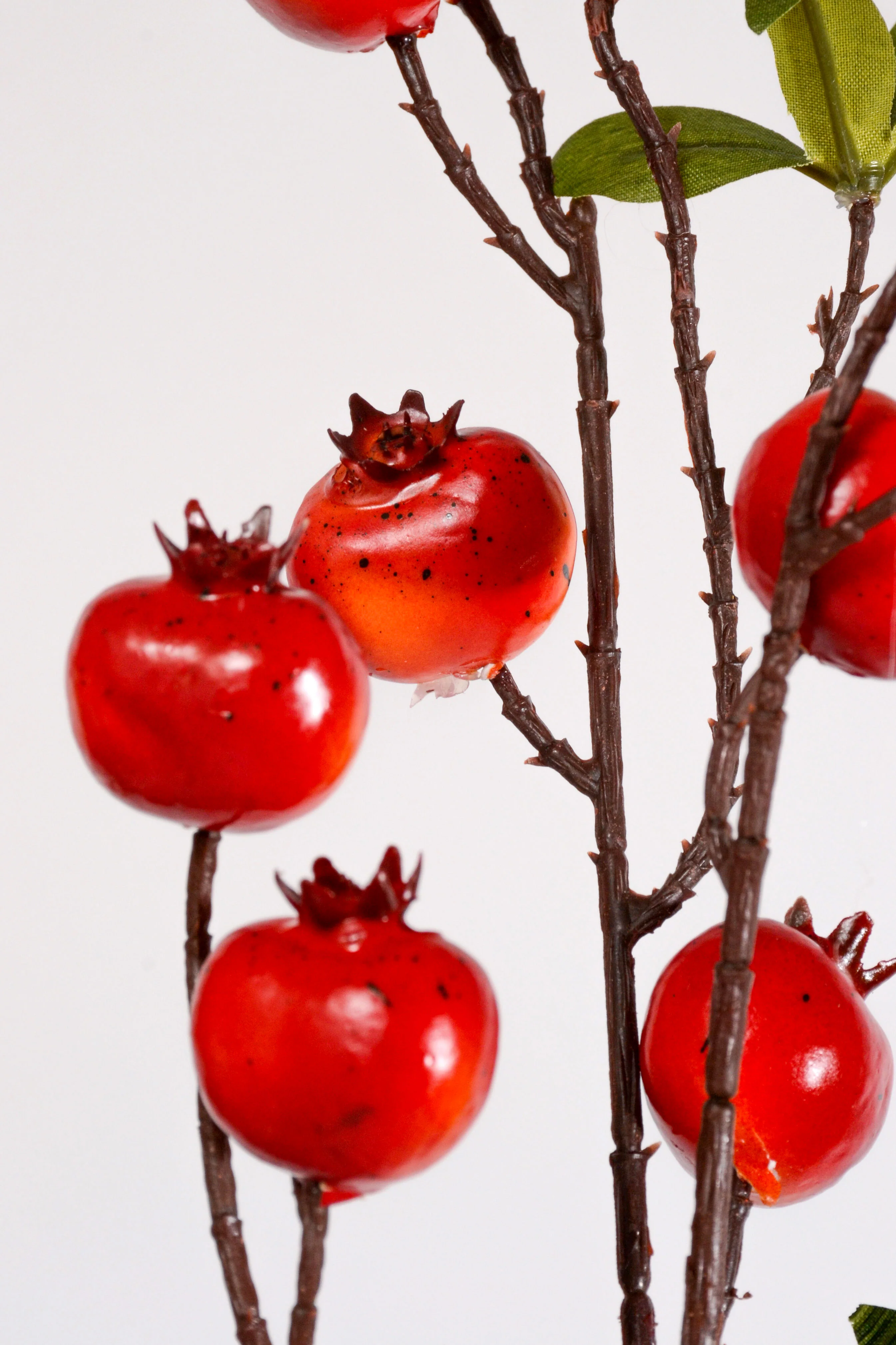 40'' Pomegranate Spray Red - Image 2