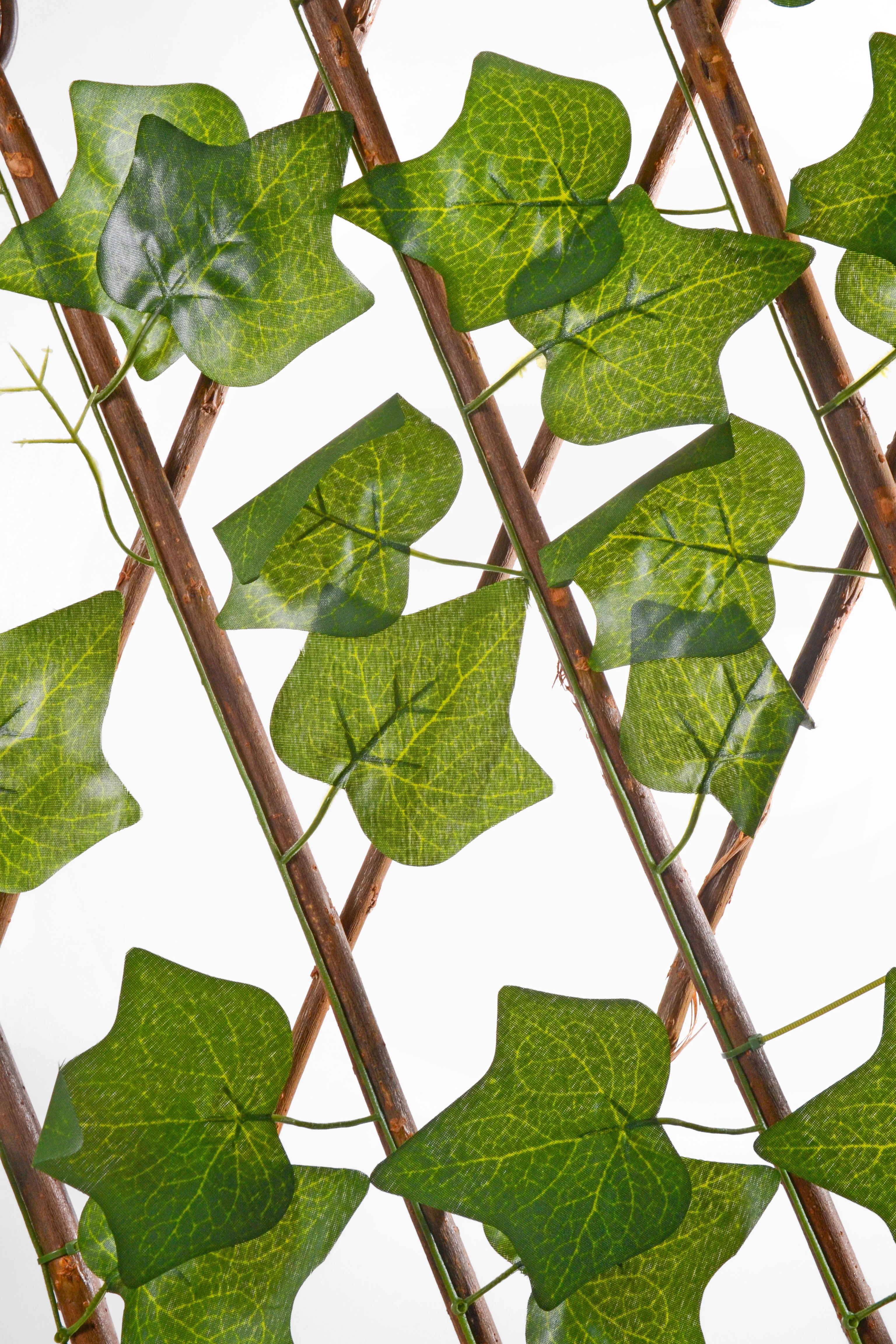 47.5'' Stretchable English Ivy Fence Green - Image 2