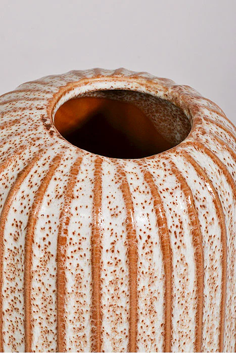 5" X 10.5" Fault Line Vase Off White/Light Brown - Image 2