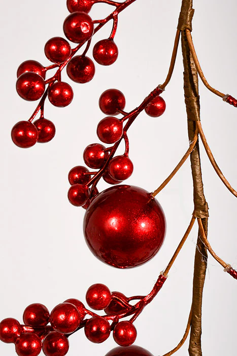 5Ft Metallic Ball Garland Red - Image 2