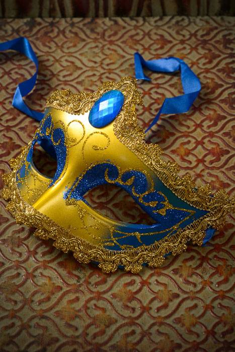 6.5" Beauty's Mask W/diamond Gold/royal Blue Pkg/6