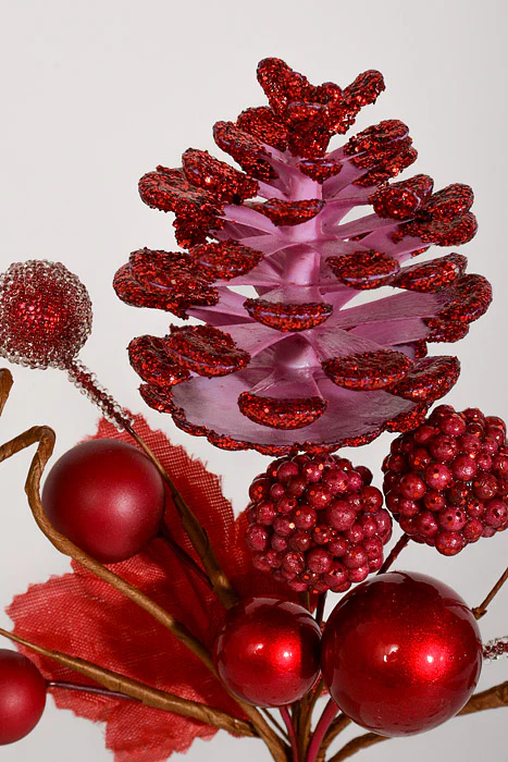 7.5" Glitter Pine Cone & Berry Pick Red Pkg/6 - Image 3