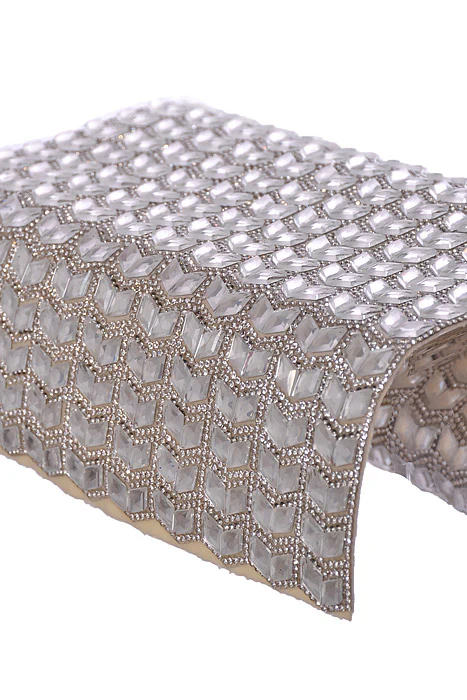 7.75" X 72" Chevron Crystal Runner Silver