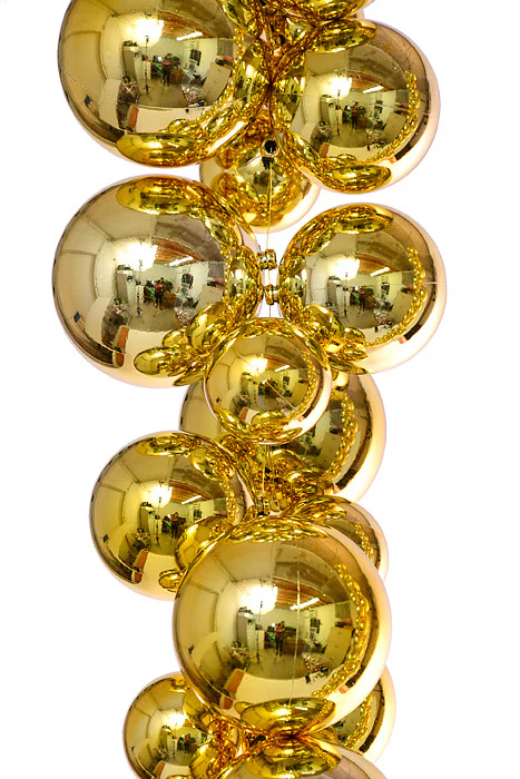 8.6 Ft Shiny Ball Garland Gold - Image 2
