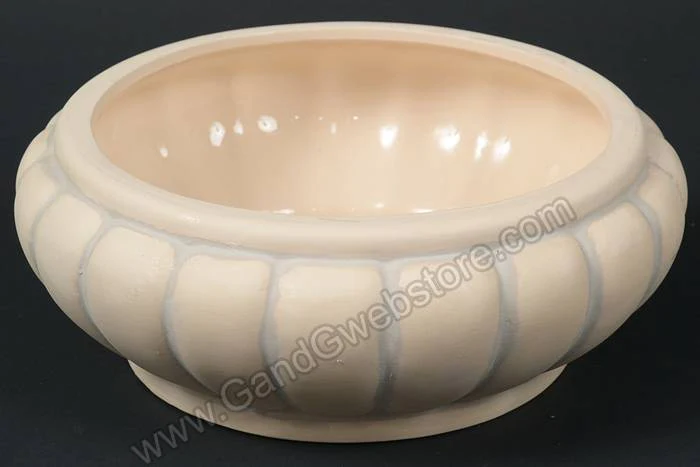 8" Round Matte Scallop Low Bowl Cream - Image 2