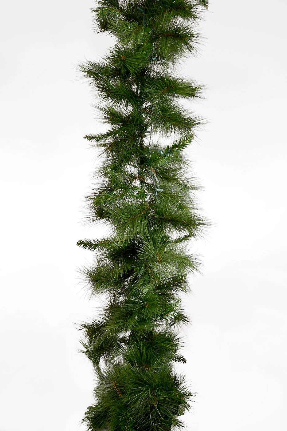 9Ft X 18" Needle Mixed Garland  W/100 Led Lights Green