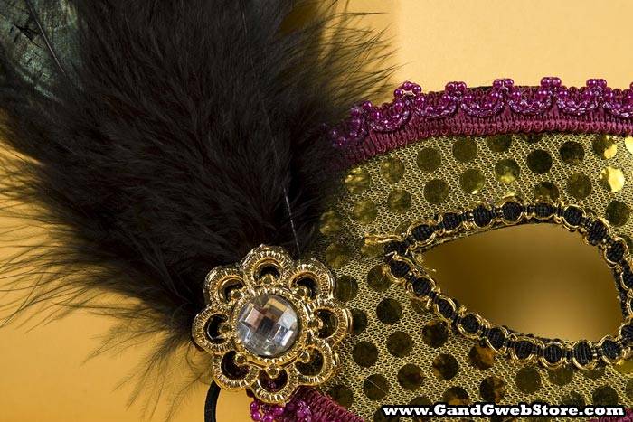 Feather Eye Mask W/feather Golden/fuchsia/black - Image 2